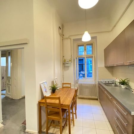 Sziv Apartment - Modern And Comfortable Boedapest Buitenkant foto